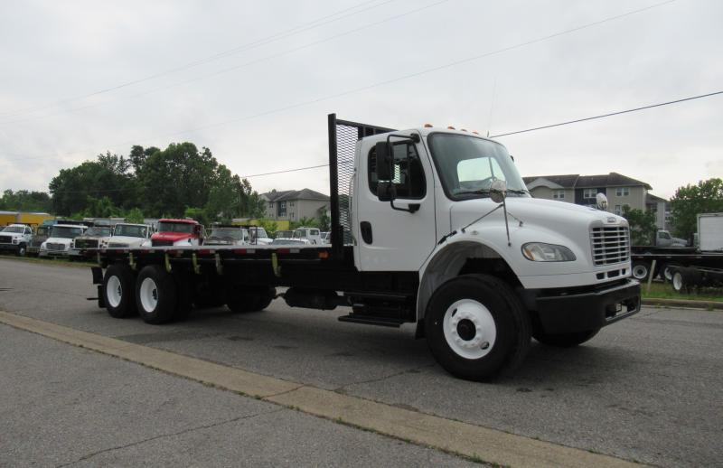 2016 Freightliner BUSINESS CLASS M2 106 2
