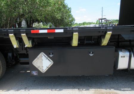 2017 Freightliner BUSINESS CLASS M2 106 15