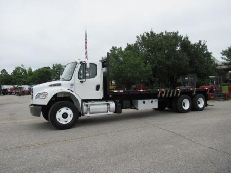 2017 Freightliner BUSINESS CLASS M2 106 4