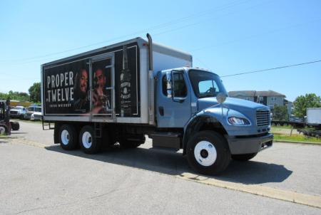 2016 Freightliner BUSINESS CLASS M2 106 3