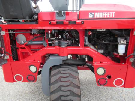 2016 Moffett M8 55.3P 12