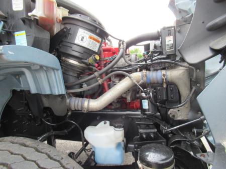 2016 Freightliner BUSINESS CLASS M2 106 16