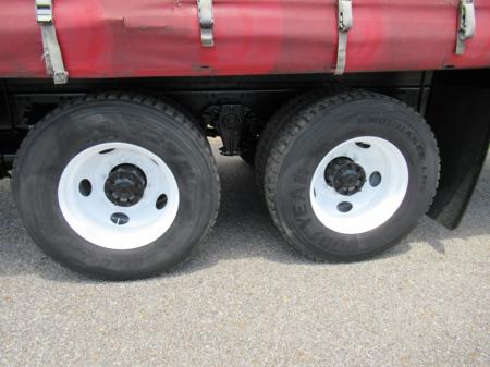 2017 Freightliner BUSINESS CLASS M2 106 14