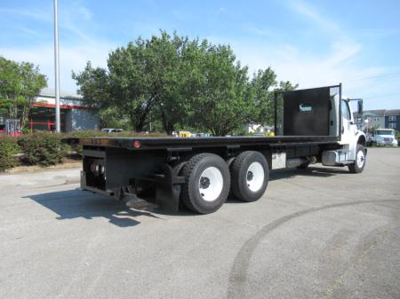 2014 Freightliner BUSINESS CLASS M2 106 3