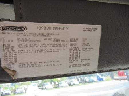 2014 Freightliner BUSINESS CLASS M2 106 13