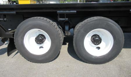2014 Freightliner BUSINESS CLASS M2 106 19