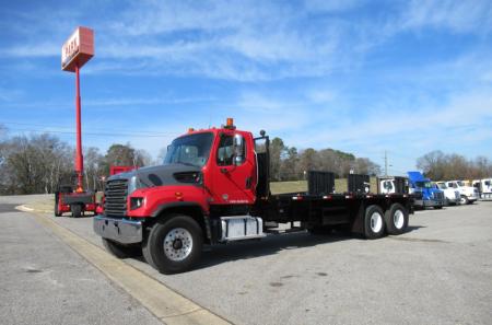 2014 Freightliner 114SD 8