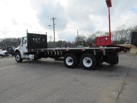 2017 Freightliner BUSINESS CLASS M2 106 6