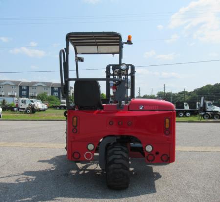 2014 Moffett M55 4
