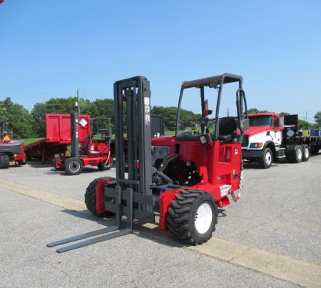 2011 Moffett M55 2
