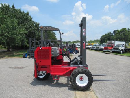 2002 Moffett M5500 5