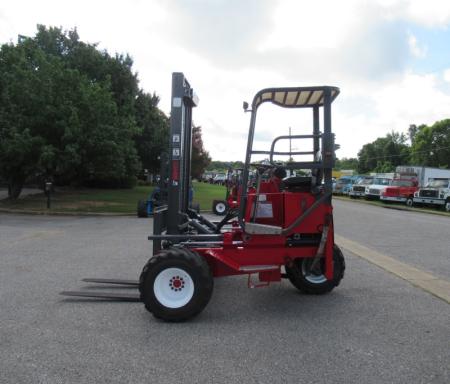 2003 Moffett M5500 11