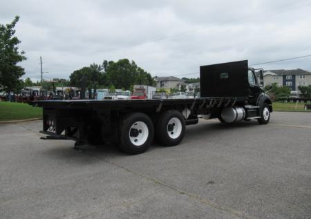 2016 Freightliner BUSINESS CLASS M2 106 4