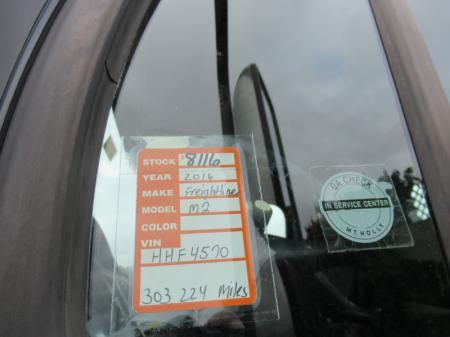 2016 Freightliner BUSINESS CLASS M2 106 19