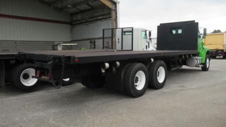 2007 Sterling LT9513 3