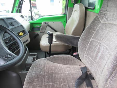 2007 Sterling LT9513 8