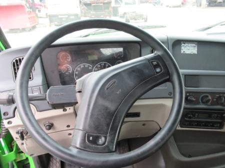 2007 Sterling LT9513 10