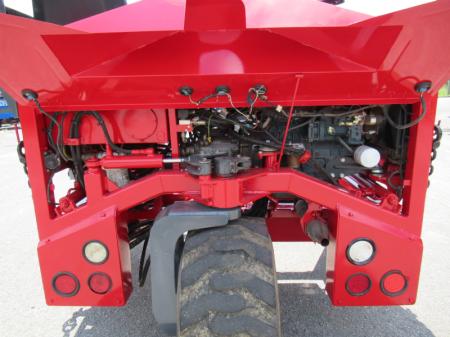 2006 Moffett M8000 BC 12