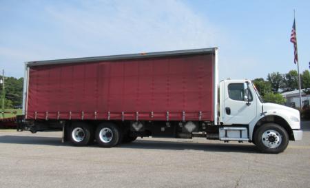 2017 Freightliner BUSINESS CLASS M2 106 4