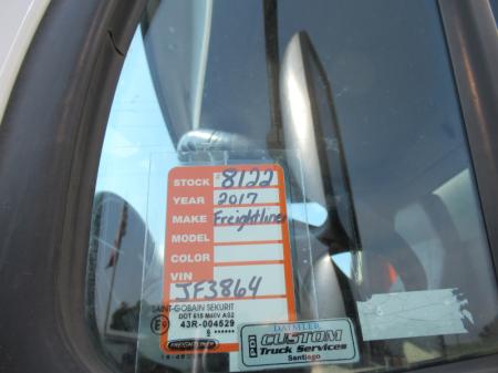 2017 Freightliner BUSINESS CLASS M2 106 18