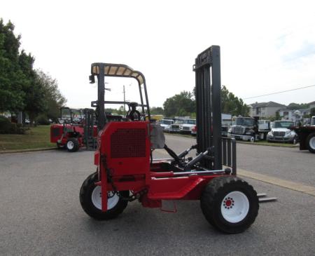2001 Moffett M5500 4