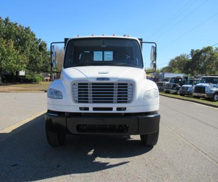 2019 Freightliner BUSINESS CLASS M2 106 11