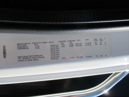 2019 Freightliner BUSINESS CLASS M2 106 18