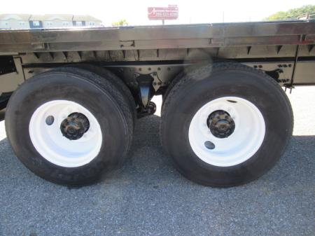 2019 Freightliner BUSINESS CLASS M2 106 21