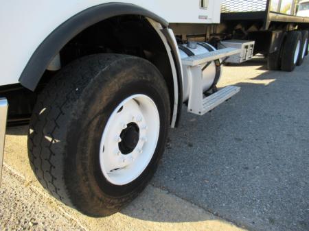 2005 Freightliner COLUMBIA 112 16