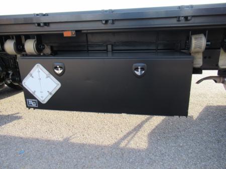 2018 Freightliner BUSINESS CLASS M2 106 16