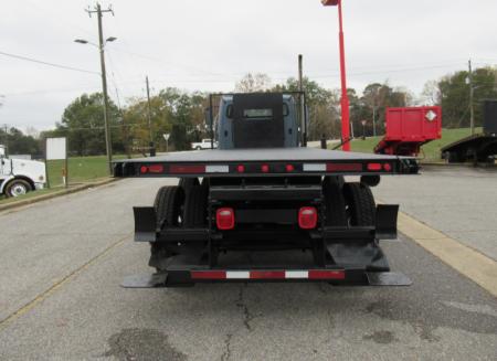 2016 Freightliner BUSINESS CLASS M2 106 5