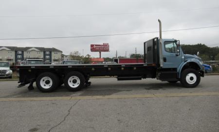 2016 Freightliner BUSINESS CLASS M2 106 8