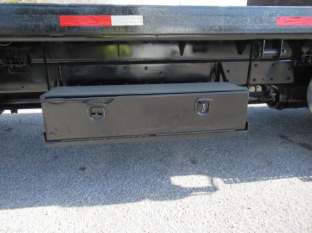 2017 Freightliner M2 106 17