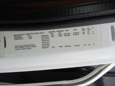 2018 Freightliner BUSINESS CLASS M2 106 19