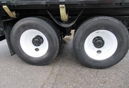 2018 Freightliner BUSINESS CLASS M2 106 15