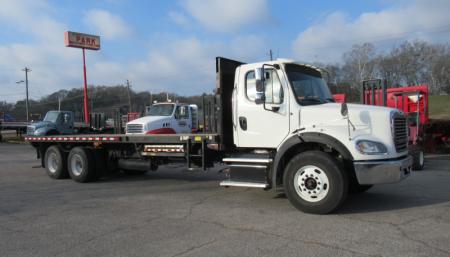 2017 Freightliner BUSINESS CLASS M2 112 1