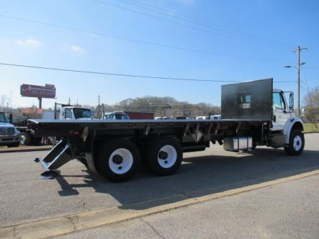 2016 Freightliner BUSINESS CLASS M2 106 4