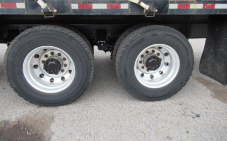 2014 Kenworth T370 19