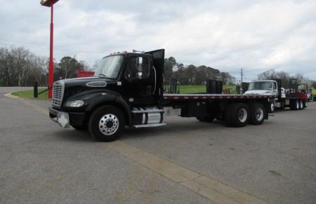 2015 Freightliner BUSINESS CLASS M2 112 1