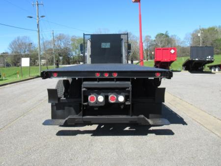 2014 Freightliner BUSINESS CLASS M2 106 4