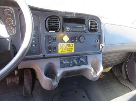 2017 Freightliner BUSINESS CLASS M2 106 10