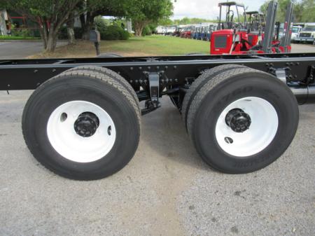 2016 Freightliner BUSINESS CLASS M2 106 14