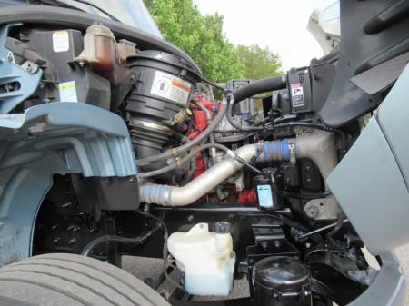 2016 Freightliner BUSINESS CLASS M2 106 17