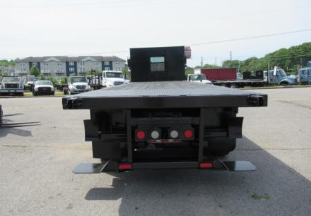 2017 Freightliner BUSINESS CLASS M2 112 5