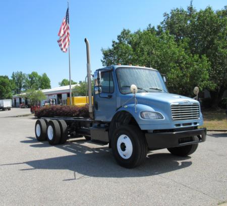 2016 Freightliner BUSINESS CLASS M2 106 4
