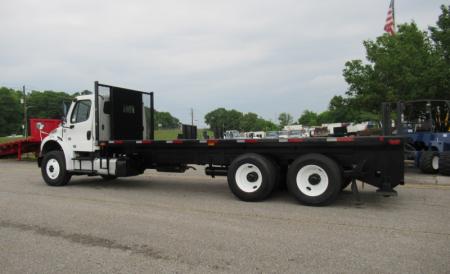 2016 Freightliner BUSINESS CLASS M2 106 5