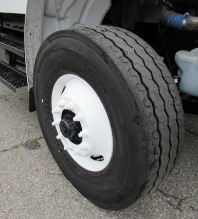 2016 Freightliner BUSINESS CLASS M2 106 13