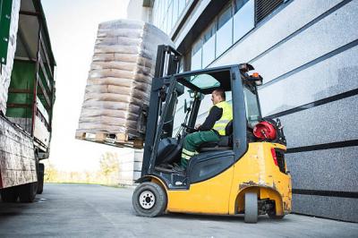 4 Tips for the Safety of Piggyback Forklifts For Sale