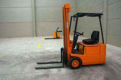Get The Best Moffett Forklift For Sale With This Guide 