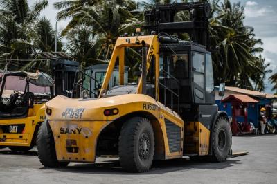 Care and Maintenance Tips for a Moffett Forklift